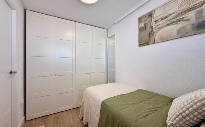 Resale - Penthouse -
Torrevieja - Habaneras