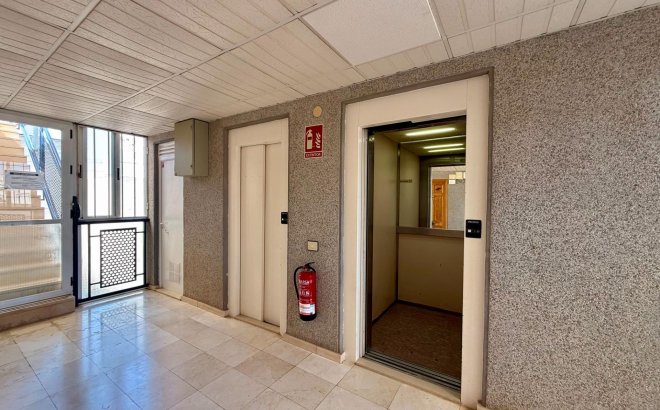Resale - Penthouse -
Torrevieja - Habaneras