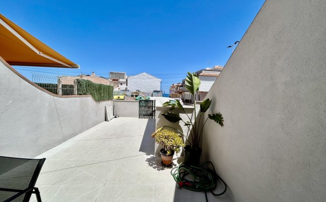 Resale - Apartment -
Torrevieja - Costa Blanca