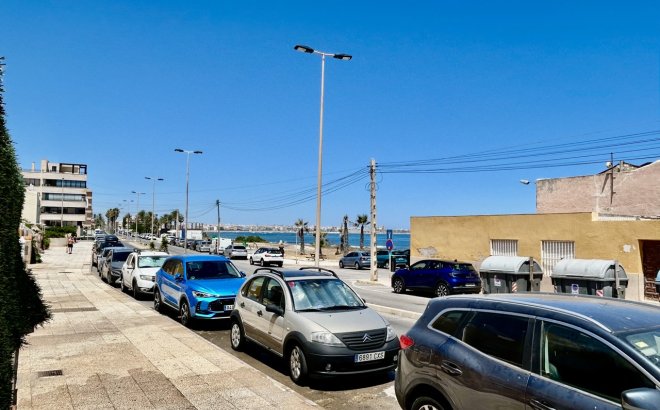 Resale - Apartment -
Torrevieja - Costa Blanca