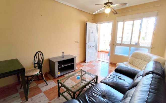 Resale - Apartment -
Villamartin - Costa Blanca
