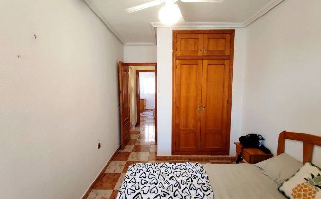 Resale - Apartment -
Villamartin - Costa Blanca