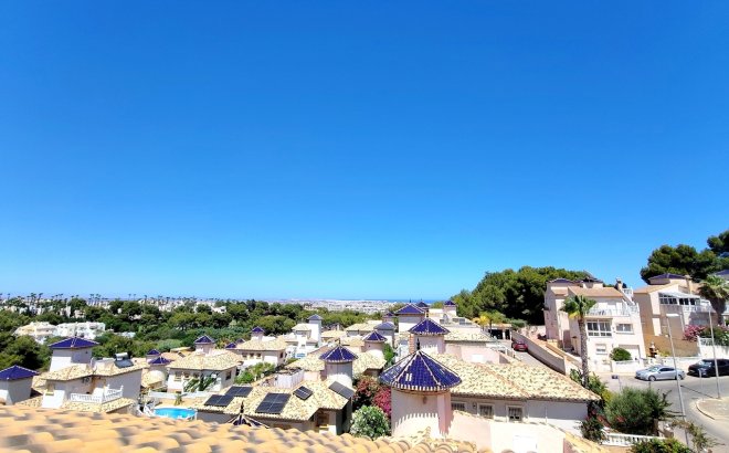 Resale - Apartment -
Villamartin - Costa Blanca