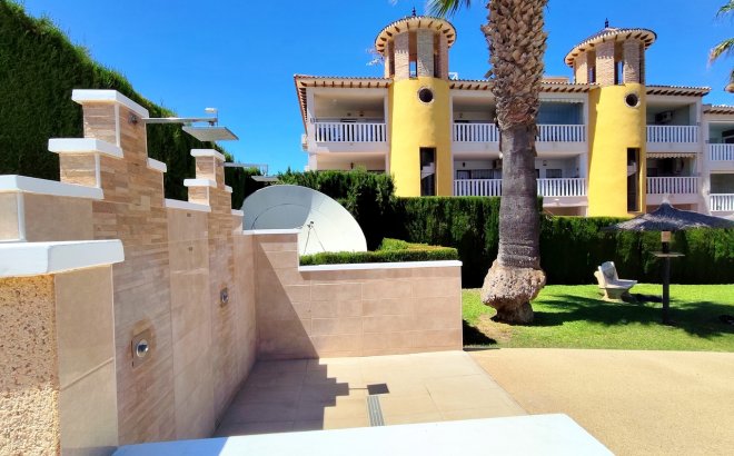 Resale - Apartment -
Villamartin - Costa Blanca