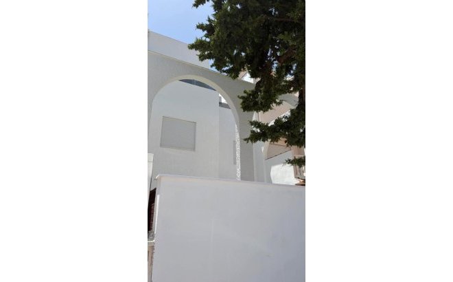Resale - Town House -
Torrevieja - Calas Blanca
