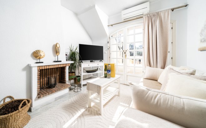 Resale - Apartment -
Torrevieja - Costa Blanca