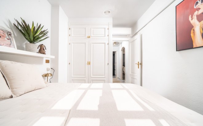 Resale - Apartment -
Torrevieja - Costa Blanca