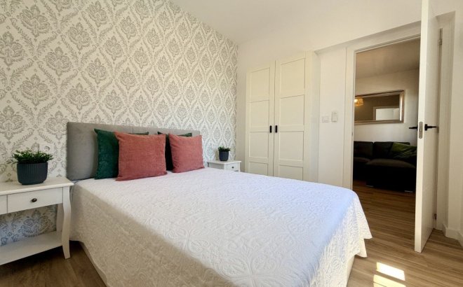 Resale - Town House -
Orihuela Costa - Costa Blanca