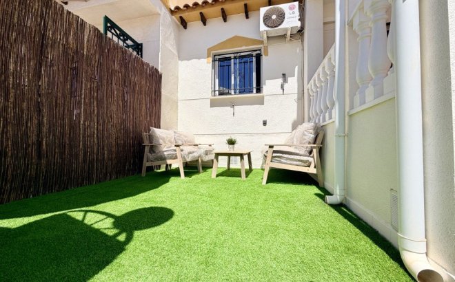 Resale - Town House -
Orihuela Costa - Costa Blanca