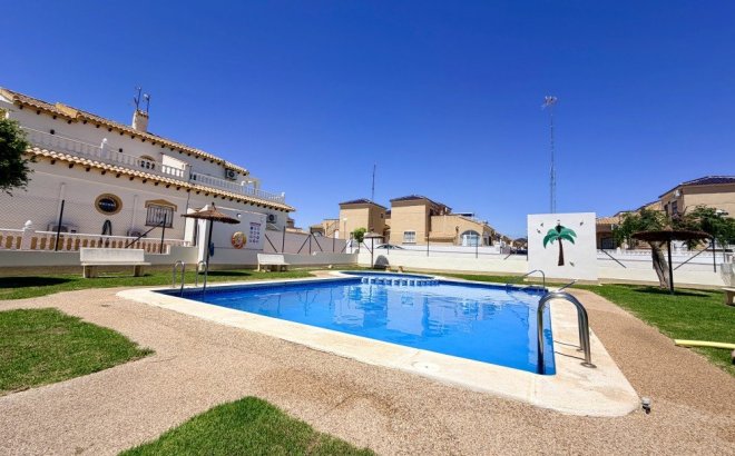 Resale - Town House -
Orihuela Costa - Costa Blanca