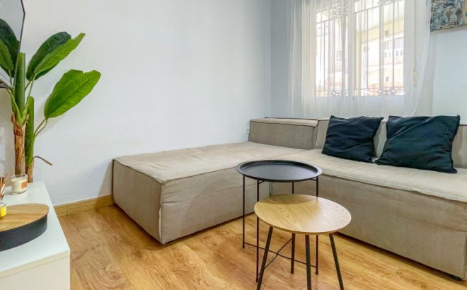Resale - Town House -
Orihuela Costa - Costa Blanca