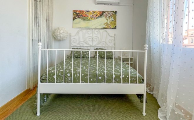 Resale - Town House -
Orihuela Costa - Costa Blanca