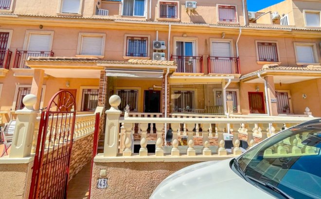 Resale - Town House -
Orihuela Costa - Costa Blanca