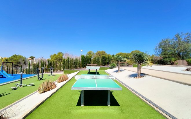 Resale - Town House -
Los Altos - Costa Blanca