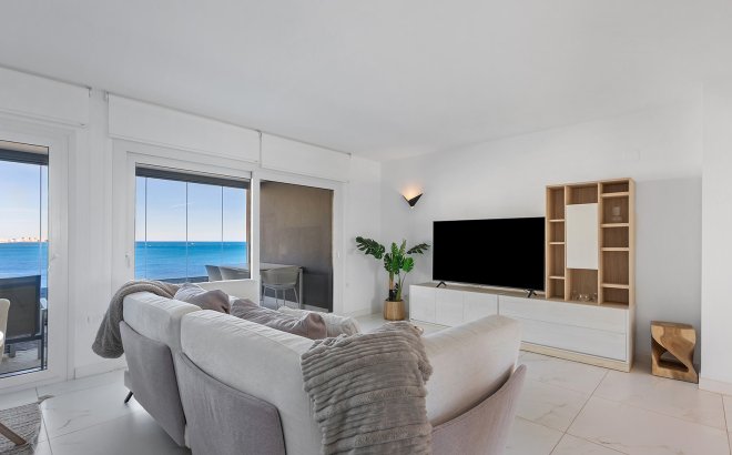 Resale - Apartment -
Torrevieja - Costa Blanca