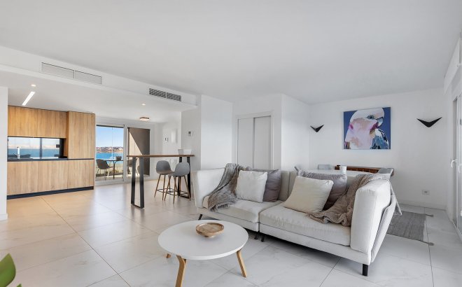 Resale - Apartment -
Torrevieja - Costa Blanca