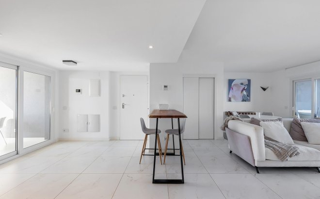 Resale - Apartment -
Torrevieja - Costa Blanca