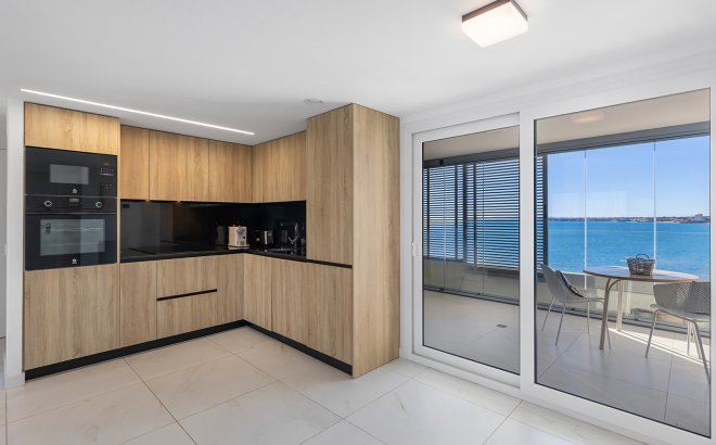 Resale - Apartment -
Torrevieja - Costa Blanca
