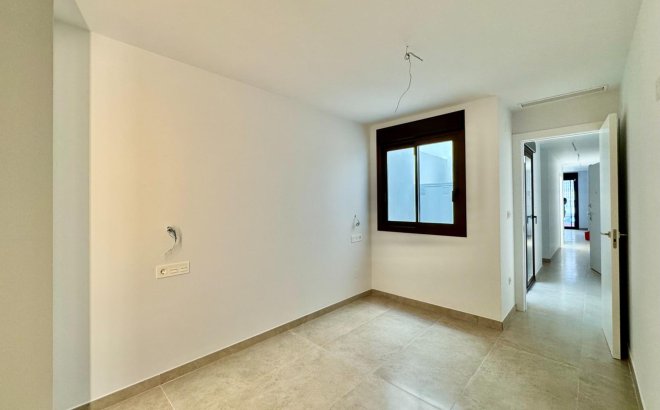 Revente - Appartement -
Torrevieja - Habaneras