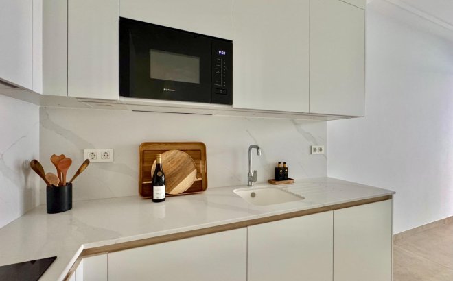 Revente - Appartement -
Torrevieja - Habaneras