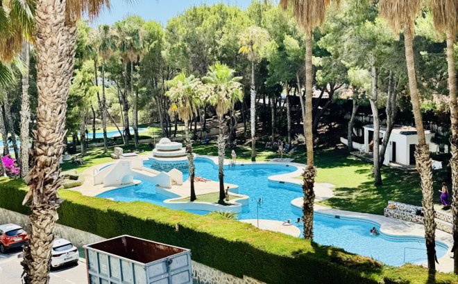 Resale - Apartment -
Orihuela Costa - Altos De Campoamor