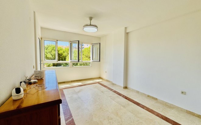 Resale - Apartment -
Orihuela Costa - Altos De Campoamor