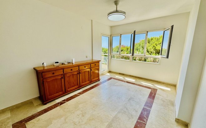 Resale - Apartment -
Orihuela Costa - Altos De Campoamor