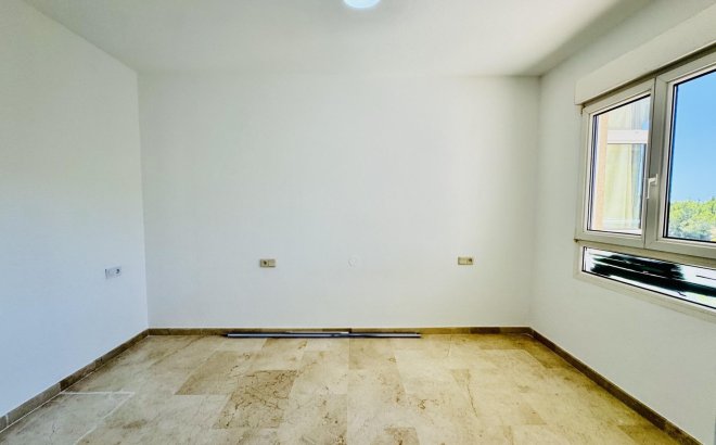 Resale - Apartment -
Orihuela Costa - Altos De Campoamor
