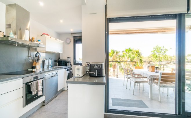 Resale - Penthouse -
Villamartin - Costa Blanca