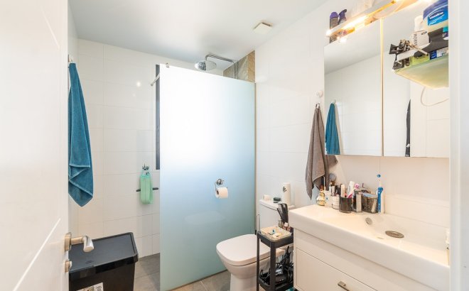 Resale - Penthouse -
Villamartin - Costa Blanca