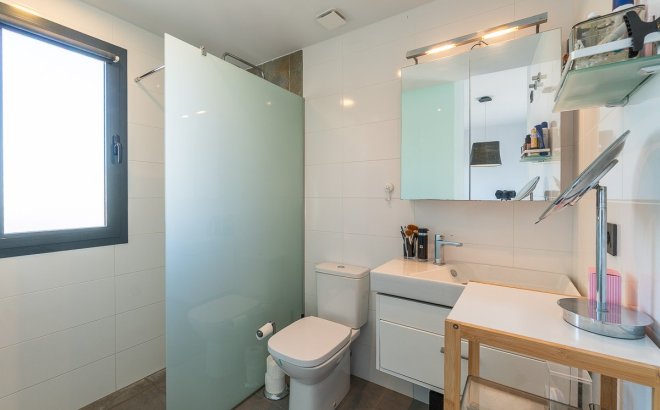 Resale - Penthouse -
Villamartin - Costa Blanca