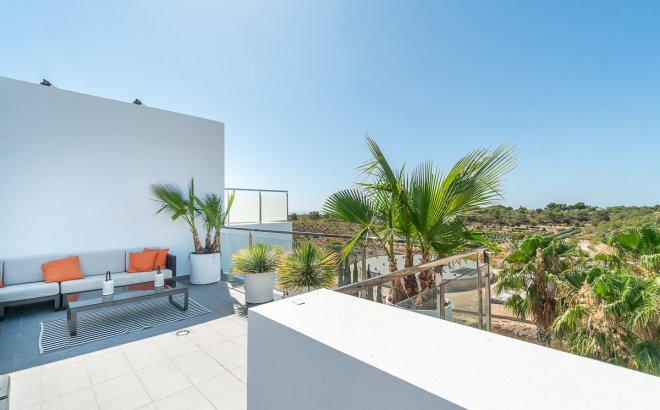 Resale - Penthouse -
Villamartin - Costa Blanca