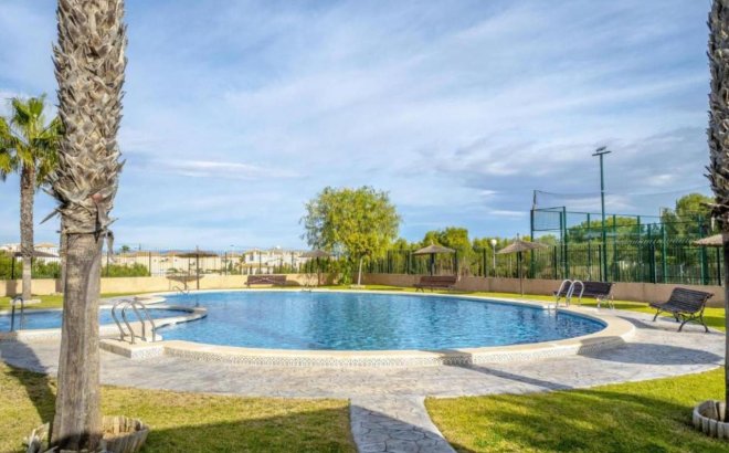 Resale - Penthouse -
Los Altos - Costa Blanca