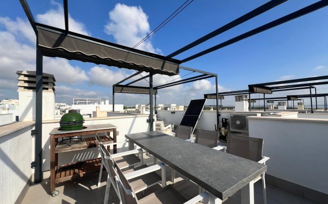 Resale - Villa -
Orihuela Costa - Villamartín-las Filipinas