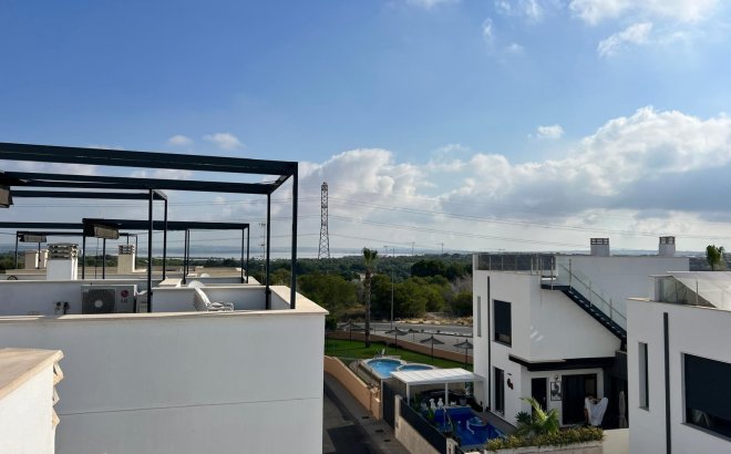 Resale - Villa -
Orihuela Costa - Villamartín-las Filipinas