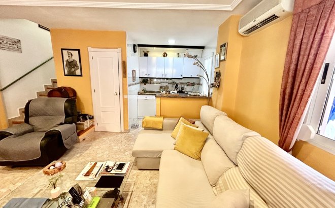 Resale - Town House -
Los Altos - Costa Blanca