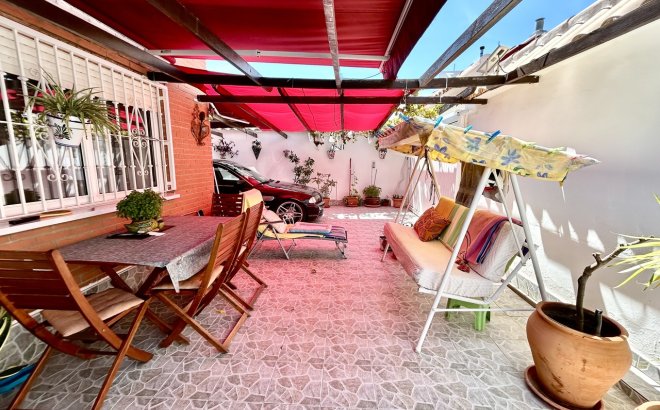 Resale - Town House -
Los Altos - Costa Blanca