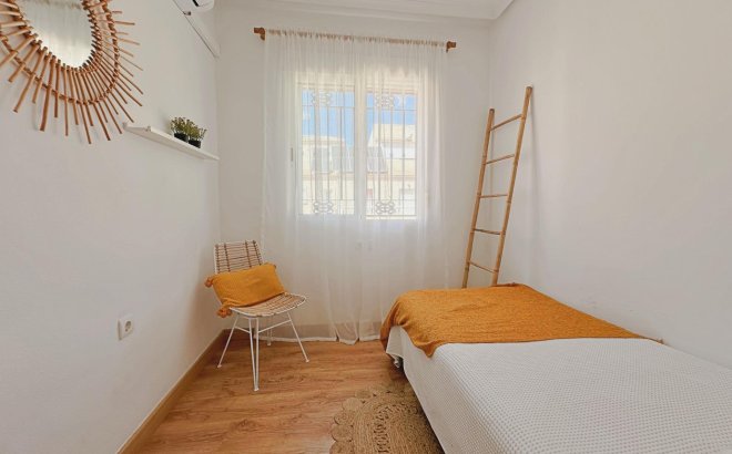 Resale - Semi Detached -
Orihuela Costa - La Zenia