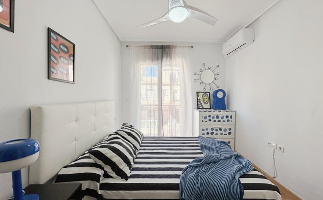 Resale - Semi Detached -
Orihuela Costa - La Zenia