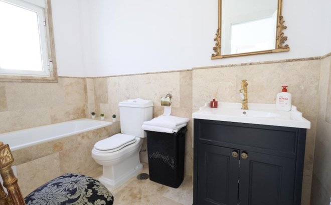 Resale - Villa -
Orihuela Costa - Costa Blanca