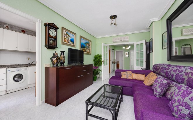 Resale - Apartment -
Torrevieja - Antonio Machado