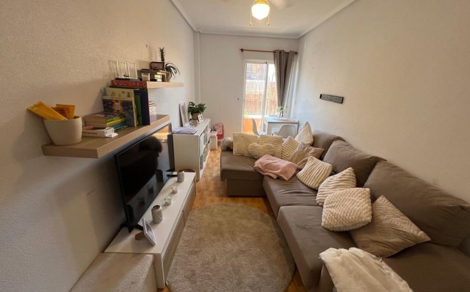 Resale - Apartment -
San Miguel de Salinas - Inland