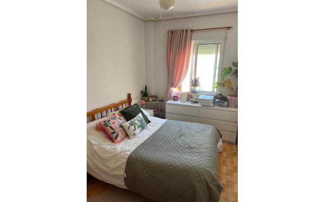 Resale - Apartment -
San Miguel de Salinas - Inland