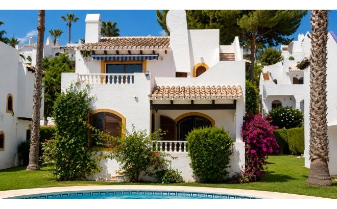 Resale - Villa -
Orihuela Costa - Costa Blanca