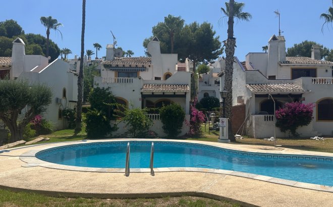 Resale - Villa -
Orihuela Costa - Costa Blanca
