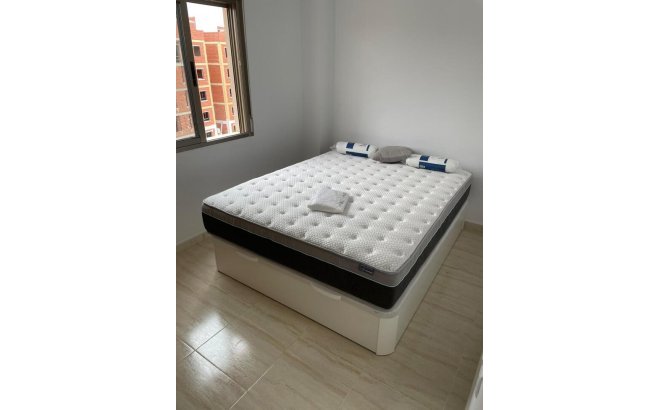 Resale - Apartment -
San Miguel de Salinas - Costa Blanca
