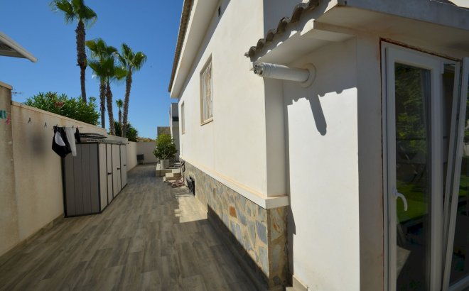 Resale - Villa -
Ciudad Quesada - Costa Blanca