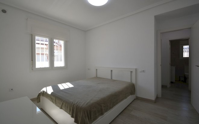 Resale - Villa -
Ciudad Quesada - Costa Blanca