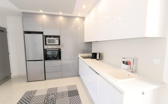 Resale - Apartment -
Pilar de la Horadada - Costa Blanca