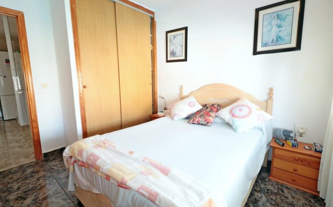 Resale - Quad House -
Torrevieja - Torretas